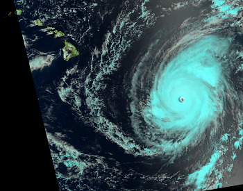 Hurricane Ignacio approaches Hawaii