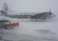N43 at airfield, as snow intensifies - photo #1